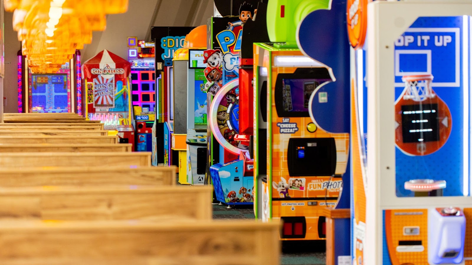 Chuck E. Cheese in Troy