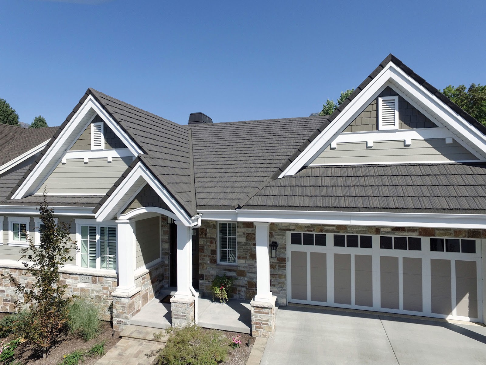 Erie Home Roofing — photo