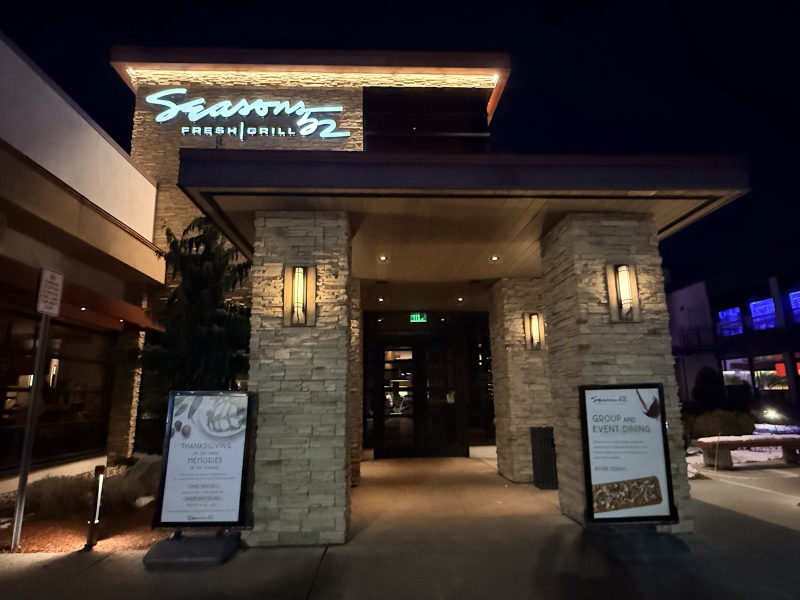 Seasons 52 in Troy