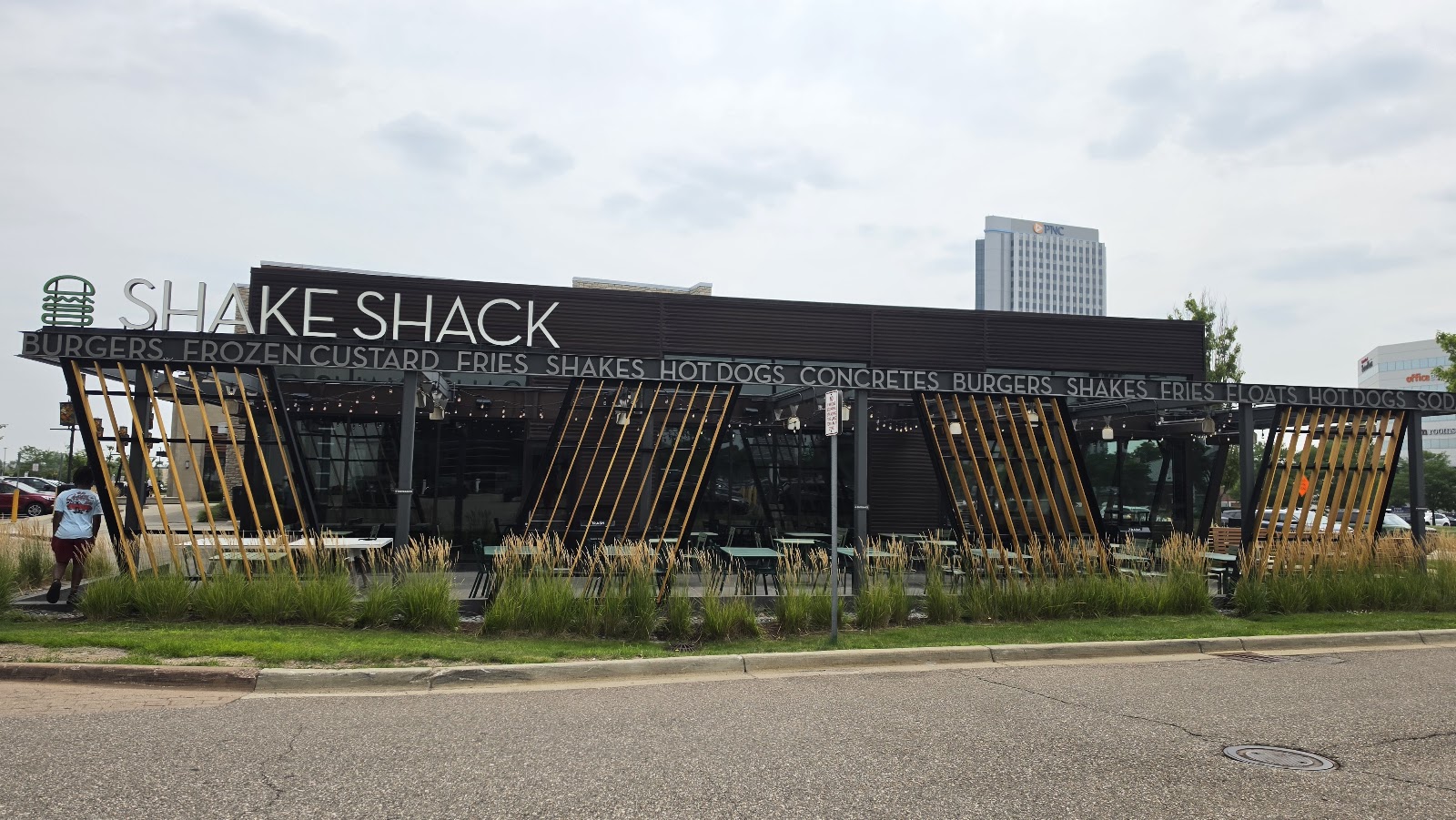 Shake Shack Troy (Big Beaver Road) in Troy