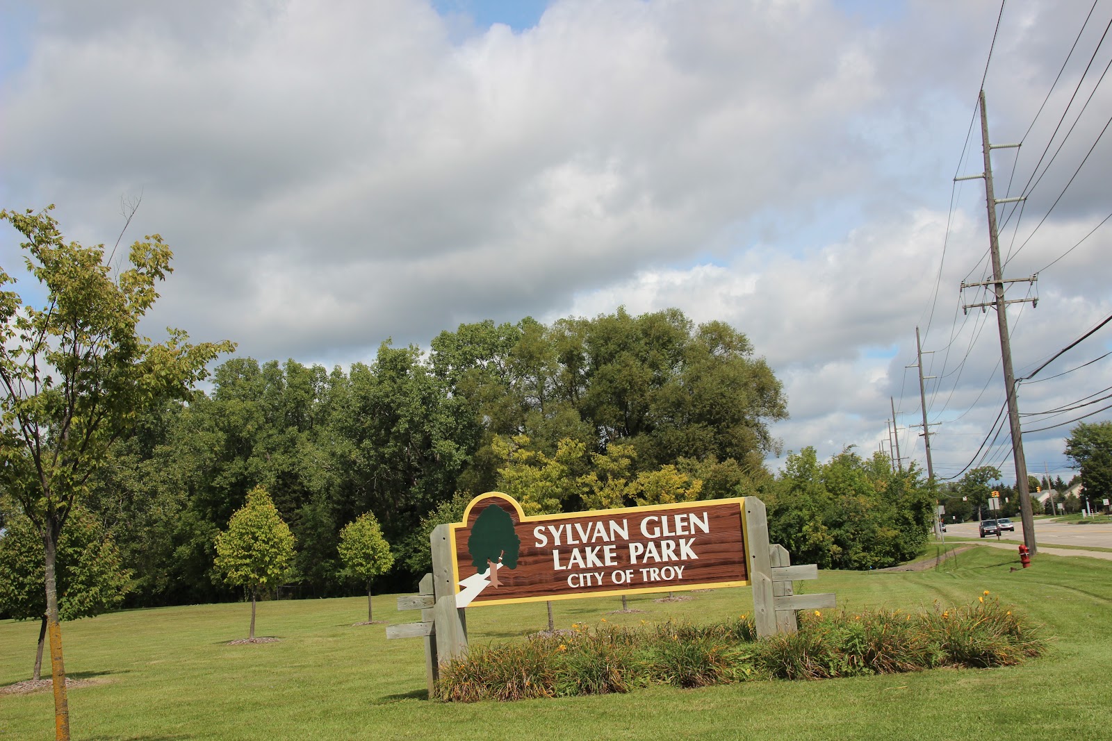 Sylvan Glen Lake Park in Troy