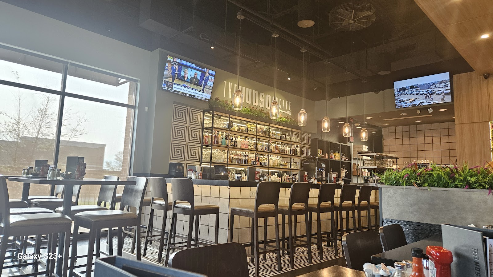 The Hudson Cafe main photo